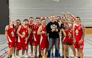 LA MAG Equipe LOISIRS - PIEDS BLANCS LES AYDES